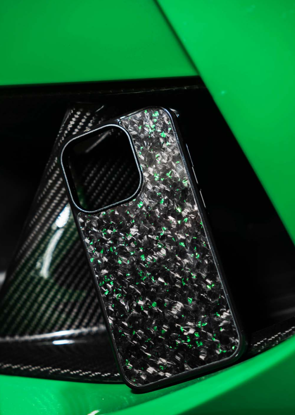 Funda de carbono forjado para iPhone V1 (MagSafe)