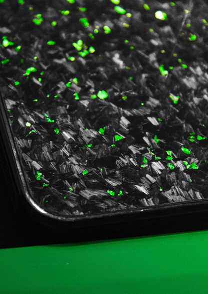 Funda de carbono forjado para iPhone V1 (MagSafe)