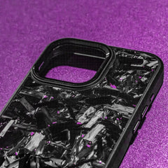 Fibra de carbono forjada púrpura / iPhone 16 ProMax